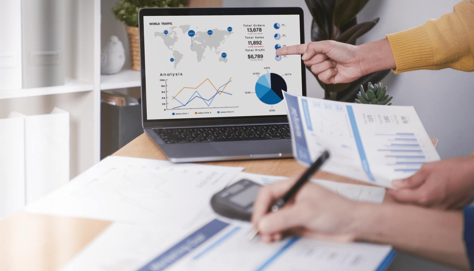 Business Analytics Dashboard: Transforming Data into Actionable Insights